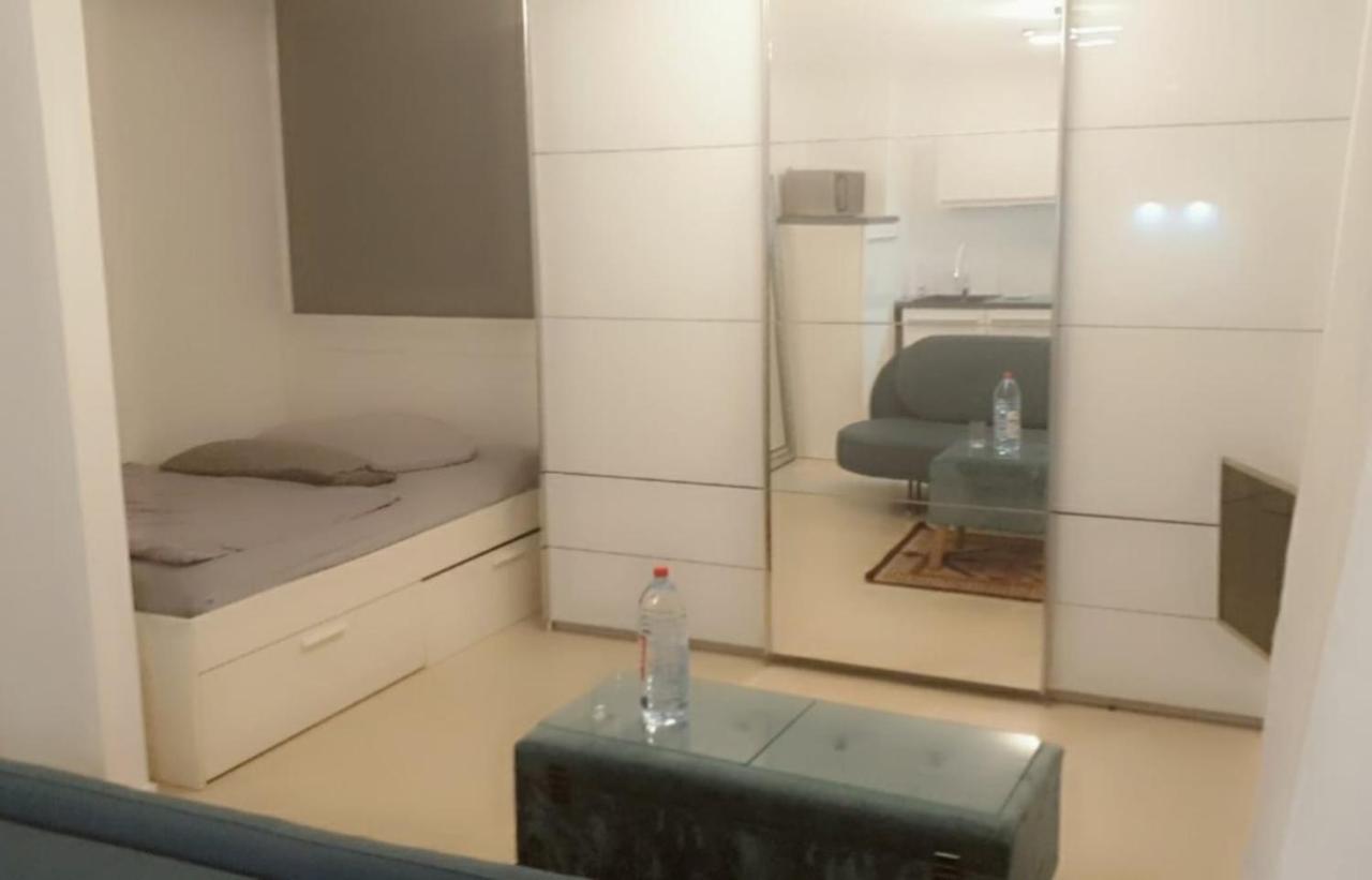 Apartment Mit Schoener, Moderner Einrichtung 쾰른 외부 사진